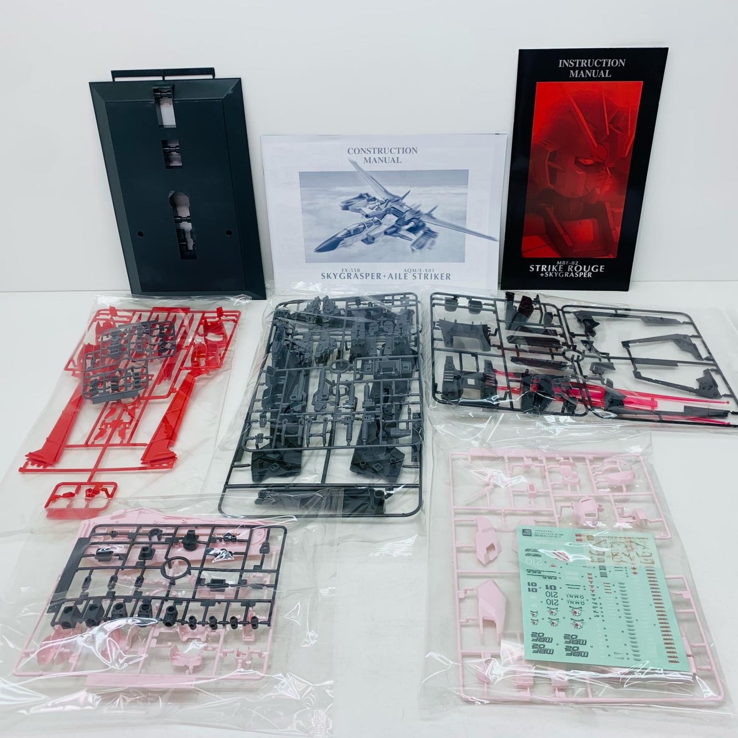 【中古】 1/60PGMBF-02ストライクルージュ+スカイグラスパー「機動戦士ガンダムSEED」[5064234] ガンダム プラモデル ストライクルージュ+スカイグラスパー PG MBF-02 '1/60 5064234【飾磨店】