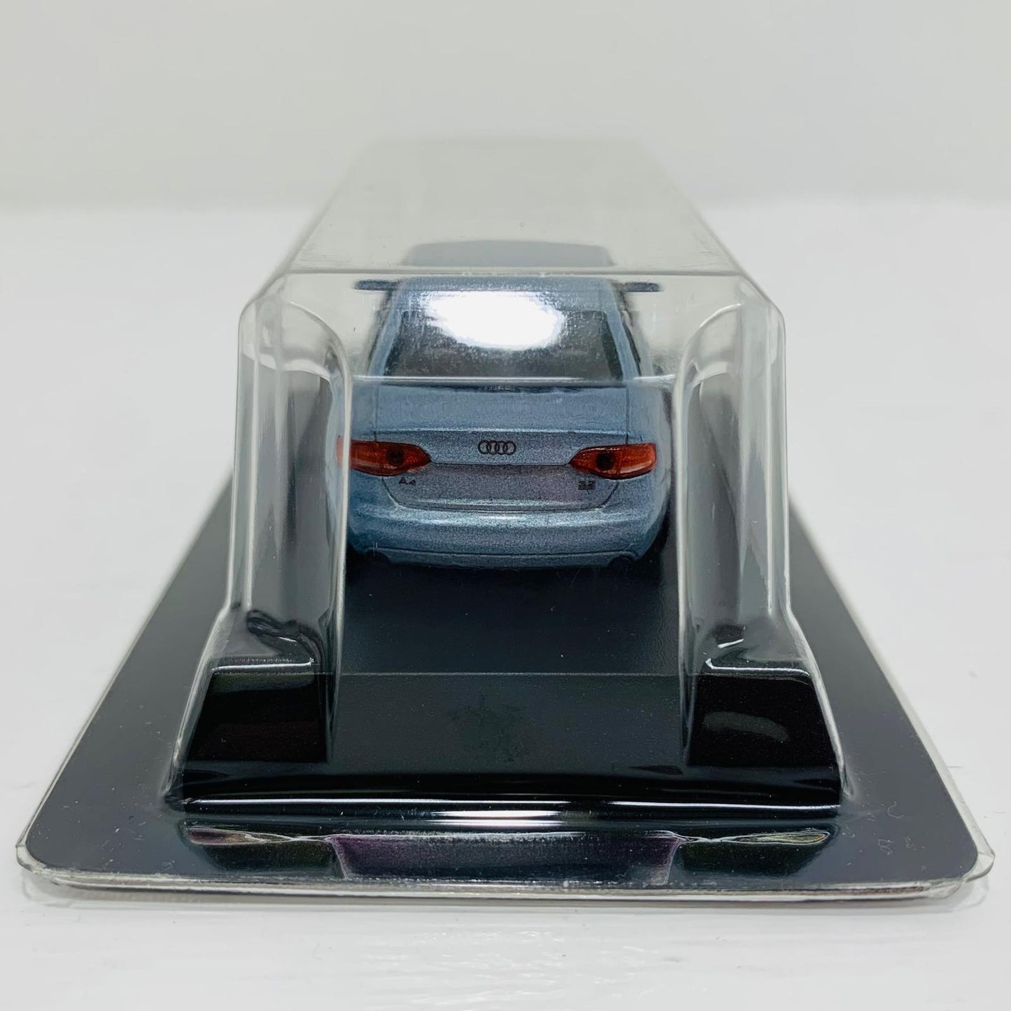 おもちゃ・玩具 1/64AudiA4(ライトブルー)「アウディミニカーコレクション2」サークルK・サンクス限定 AudiA4 1/64スケール サークルK・サンクス限定 '1/64 201610