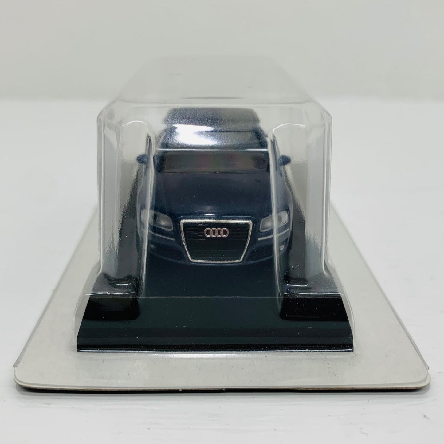 おもちゃ・玩具 1/64AudiA8W12(ブルー)「アウディミニカーコレクション」サークルK・サンクス限定 AudiA8W12 1/64スケール サークルK・サンクス限定 '1/64