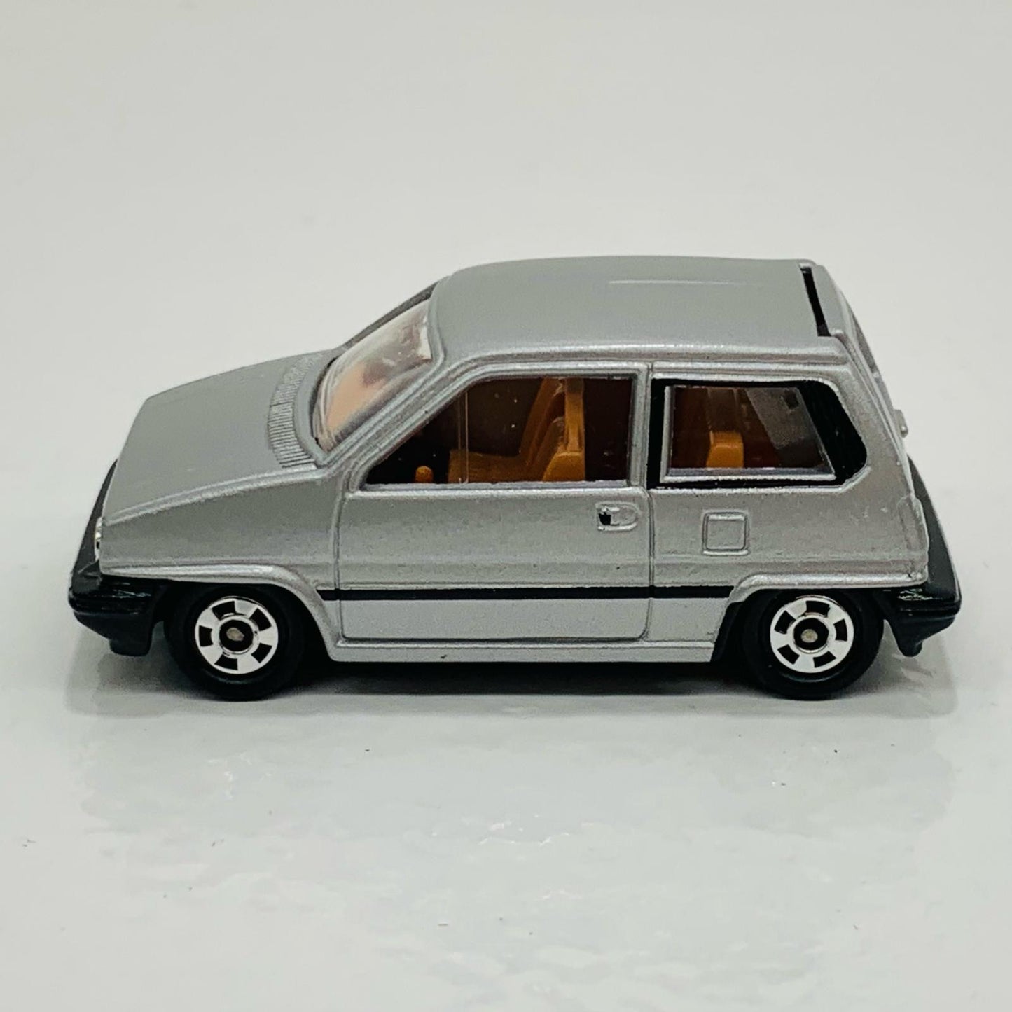 【中古】 1/57ホンダシティ(シルバー×ブラック/黒箱/日本製)「トミカNo.54」