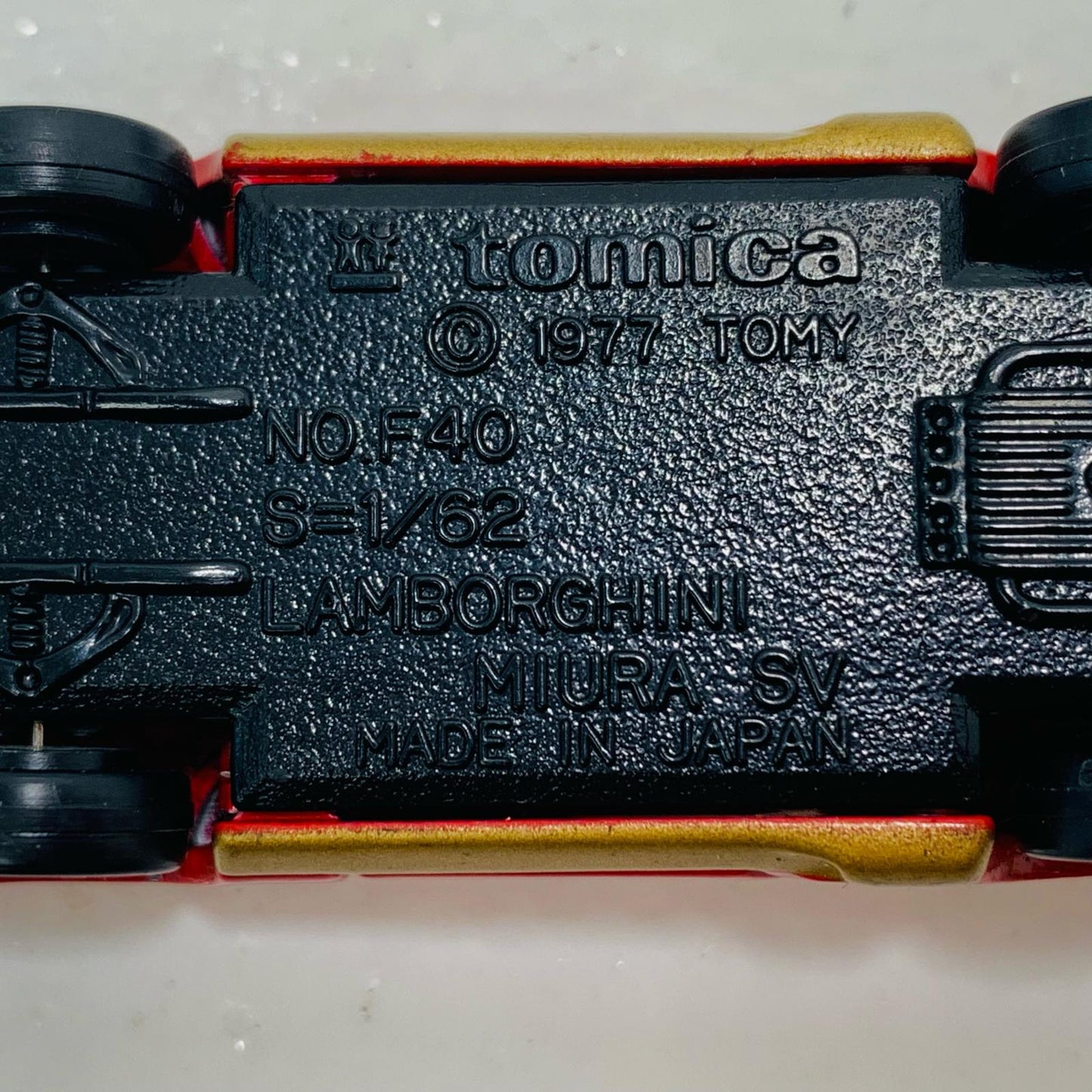 [Used] 1/62 Lamborghini Miura SV (Red x Brown / Blue Box / Made in Japan) "Tomica Foreign Car Series F40"