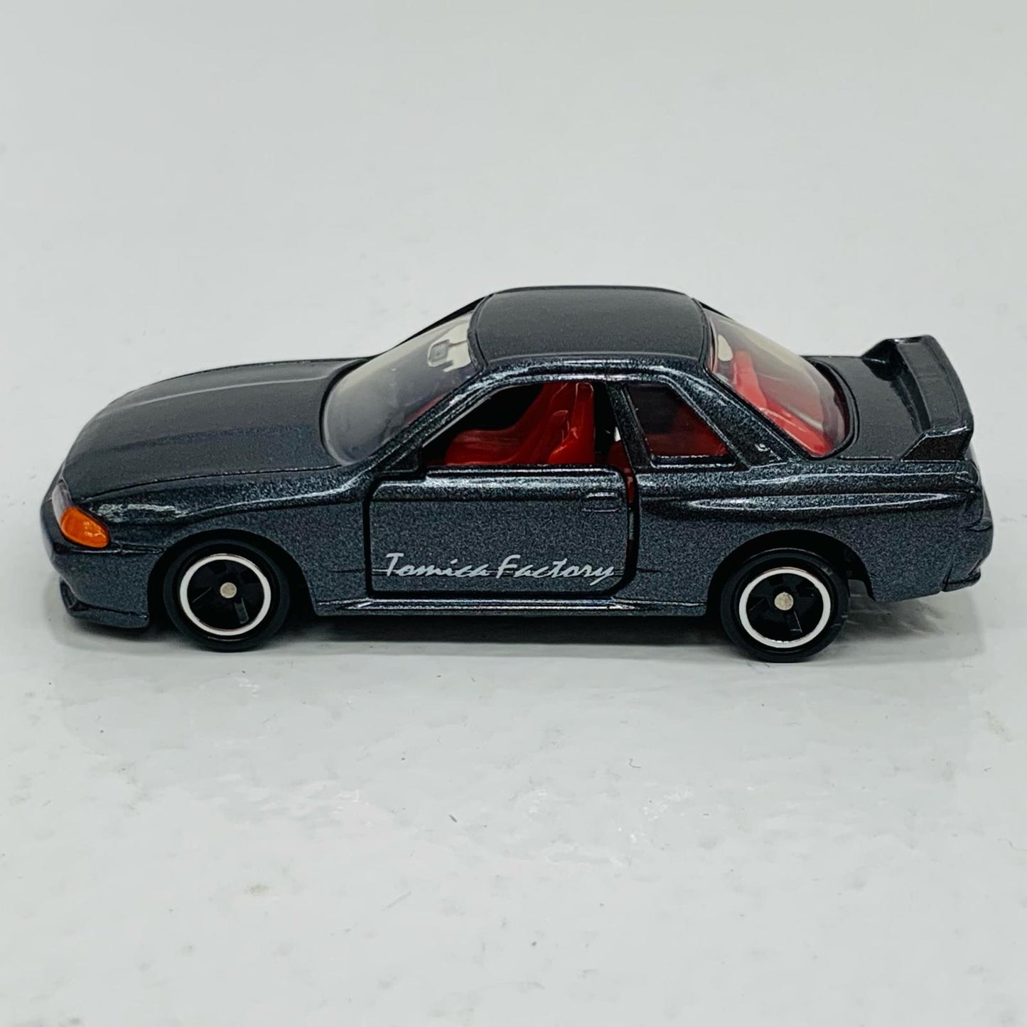 【中古】 1/59日産スカイラインGT-RBNR32(ブラック/レッド)「トミカ組み立て工場第7弾」
