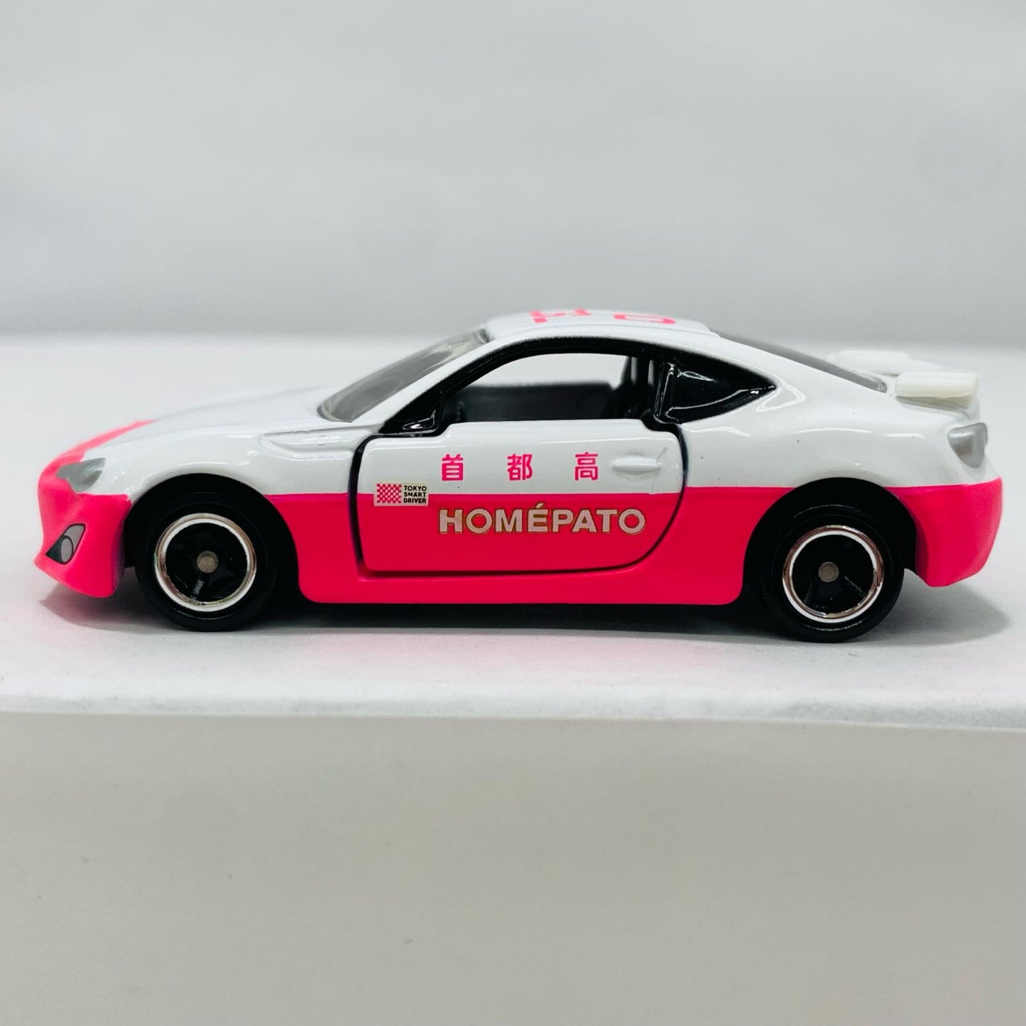 [Used] 1/60 Toyota 86 Home Patrol Car #TSC03 (White x Pink) "Tomica AEON Tuning Car Series Vol. 31" AEON Limited
