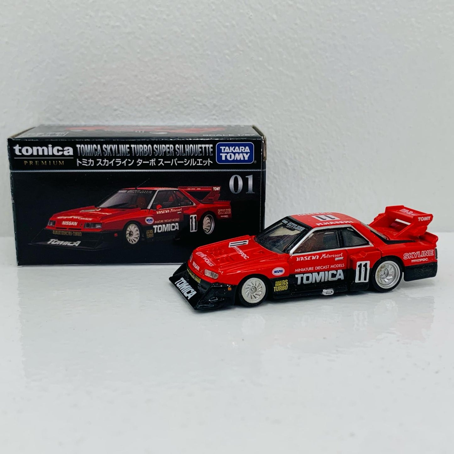 【中古】 1/67スカイラインターボスーパーシルエット(レッド×ブラック)「トミカプレミアム01」