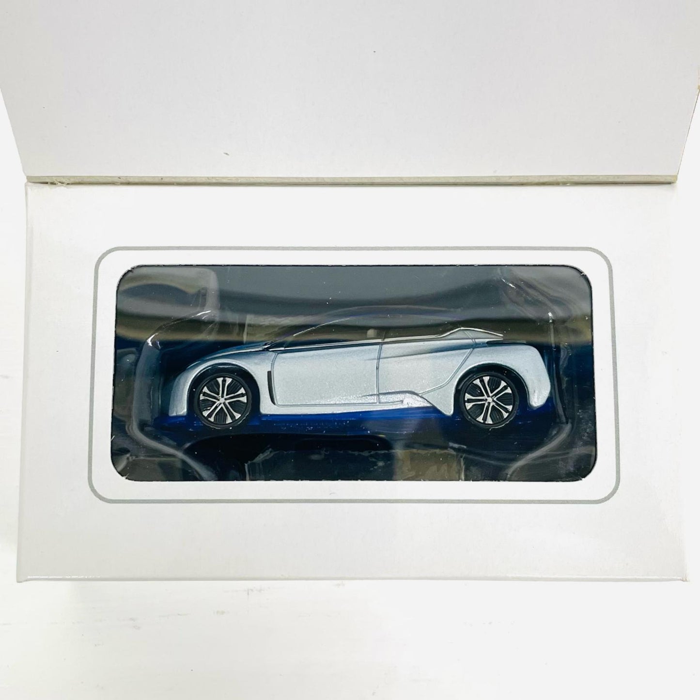 NissanIDSConcept(シルバー×ブルー)「トミカプレミアム」第44回東京モーターショー2015限定