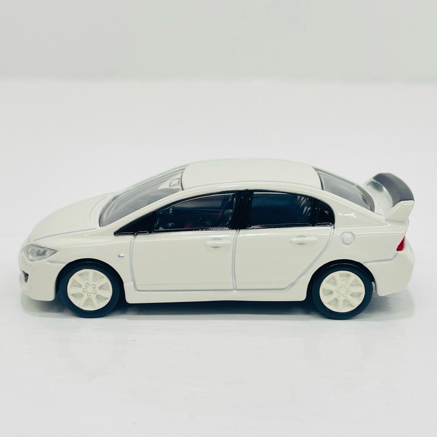 ホンダシビックタイプR(FD2)「トミカプレミアム37」
