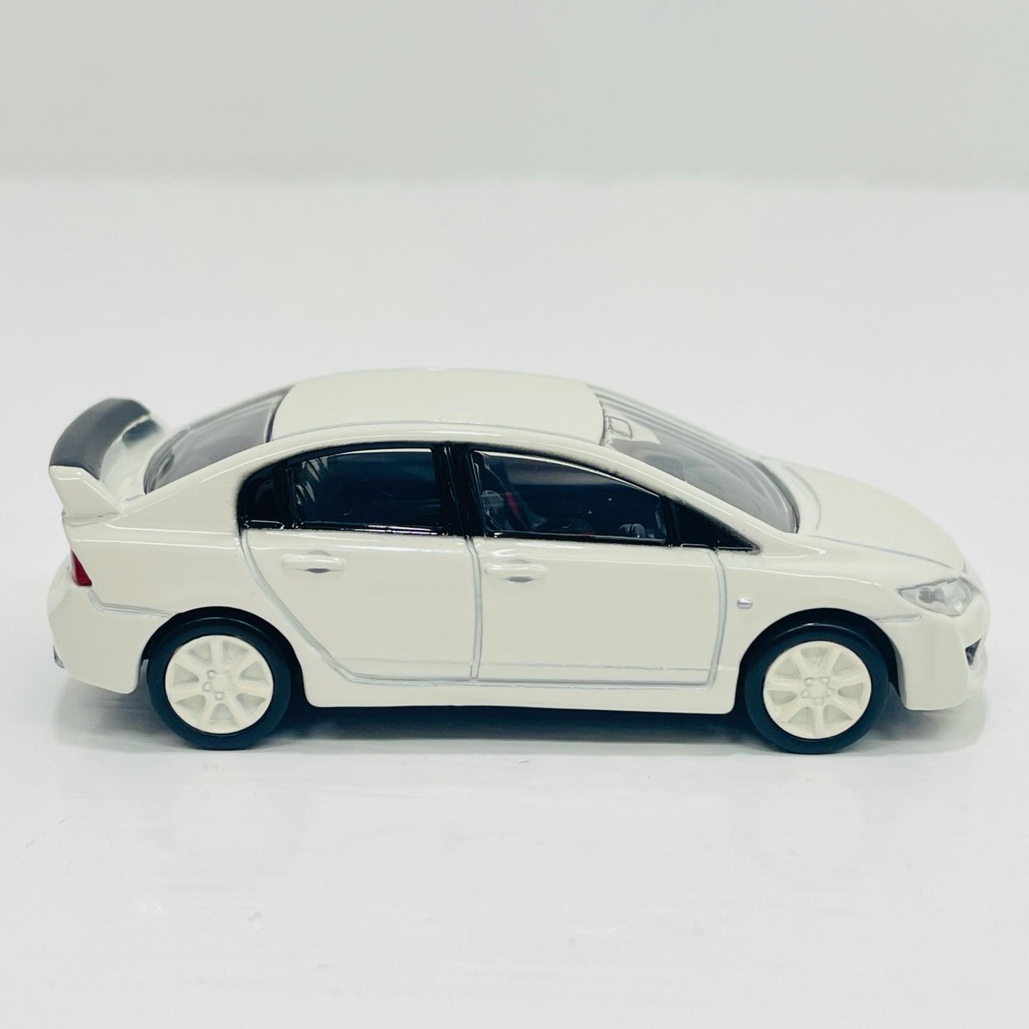 ホンダシビックタイプR(FD2)「トミカプレミアム37」
