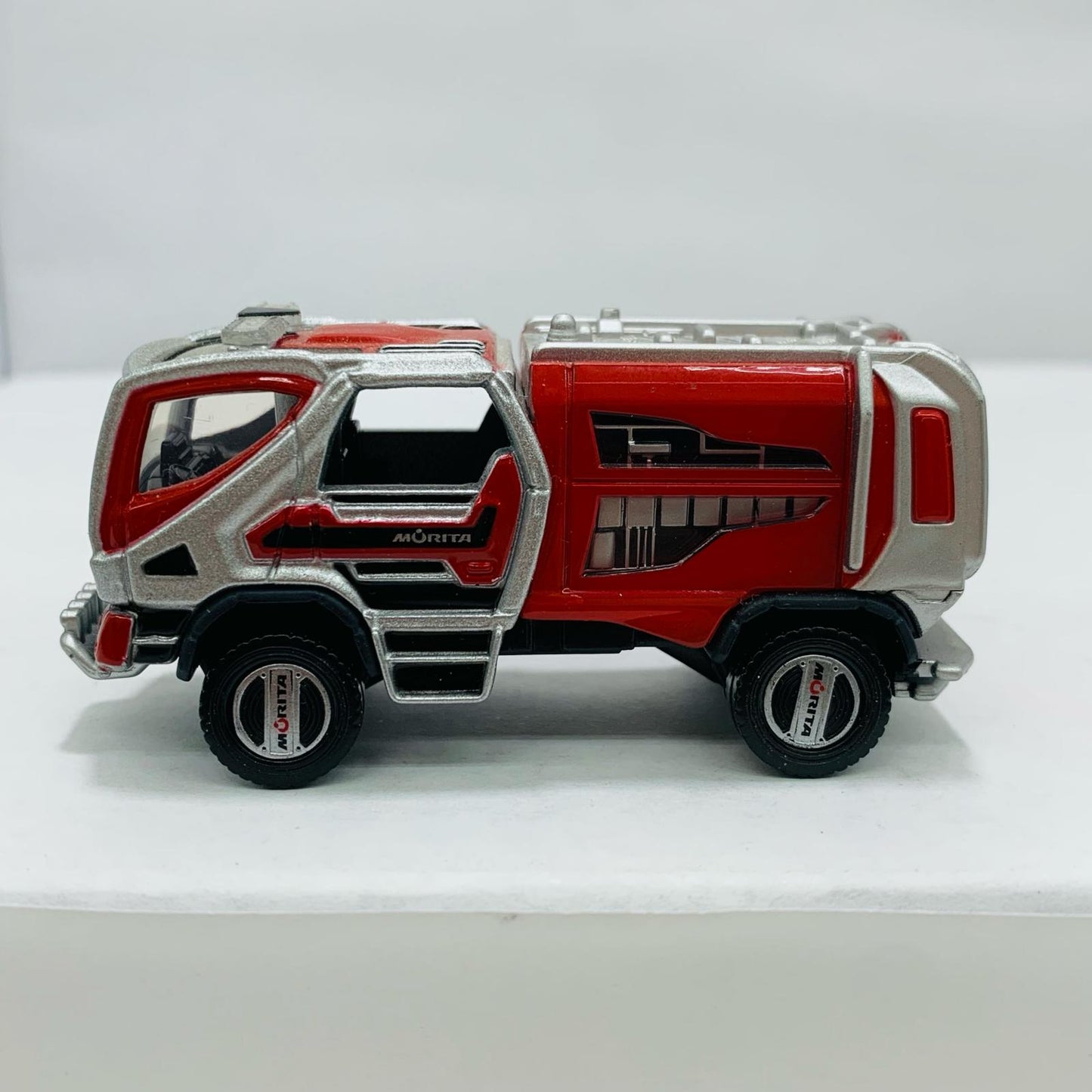 [Used] Morita Forest Fire Engine "Tomica Premium 02"