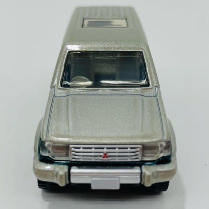 [Used] Mitsubishi Pajero "Tomica Premium No. 04"