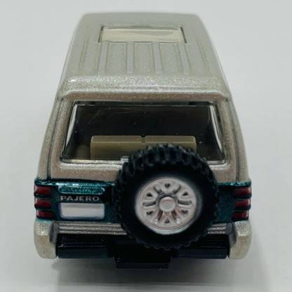 [Used] Mitsubishi Pajero "Tomica Premium No. 04"