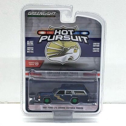 [Used] Hot Pursuit Series 32 Toys and Games Ford LTD Crowd Victoria Wagon Hot Pursuit Series 32 42890 [Kakogawa Logistics] 