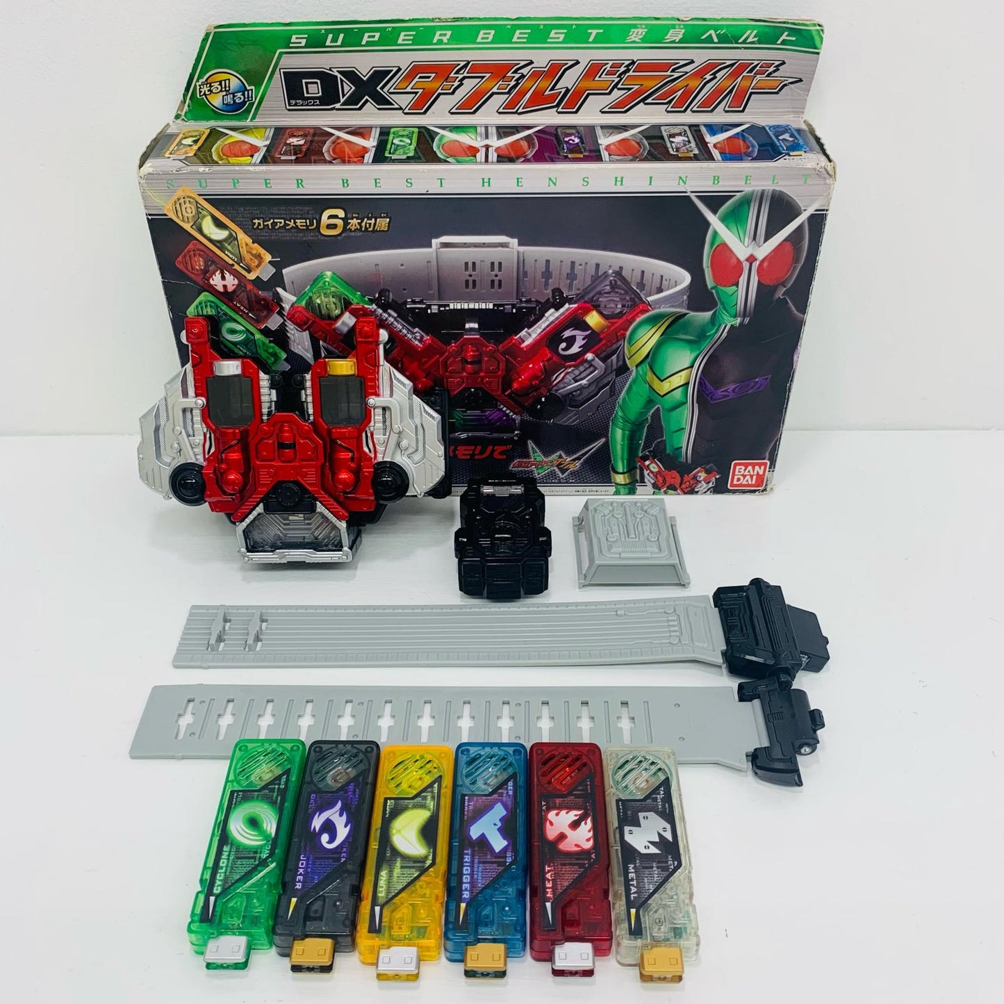 SUPERBEST変身ベルトDXダブルドライバー「仮面ライダーW」