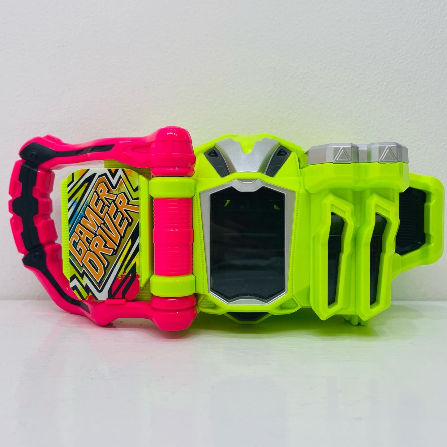 変身ベルトDXゲーマドライバー「仮面ライダーエグゼイド」