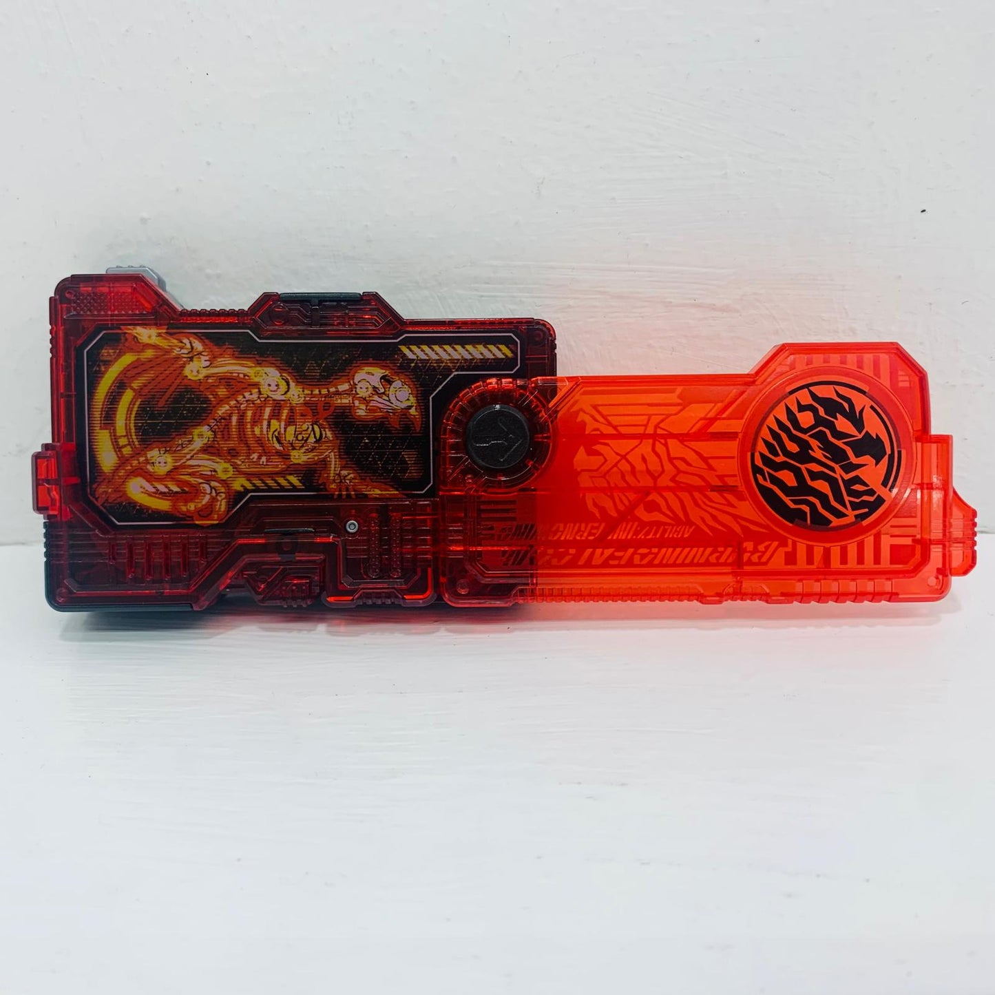 おもちゃ・玩具 [単品]DXバーニングファルコンプログライズキー(メモリアルver.)「仮面ライダーゼロワンDXメモリアルプログライズキーセットSIDE滅亡迅雷.netプレミアムバンダイ限定」同梱品 [単品]DXバーニングファルコン(メモリアルver.) プログライズキー【代金引換不可・日時指定不可】【ポスト投函】