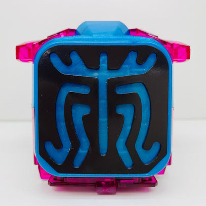 【中古】 DXフィフティゲイルバイスタンプ「劇場版仮面ライダーリバイスバトルファミリア」プレミムバンダイ限定【飾磨店】