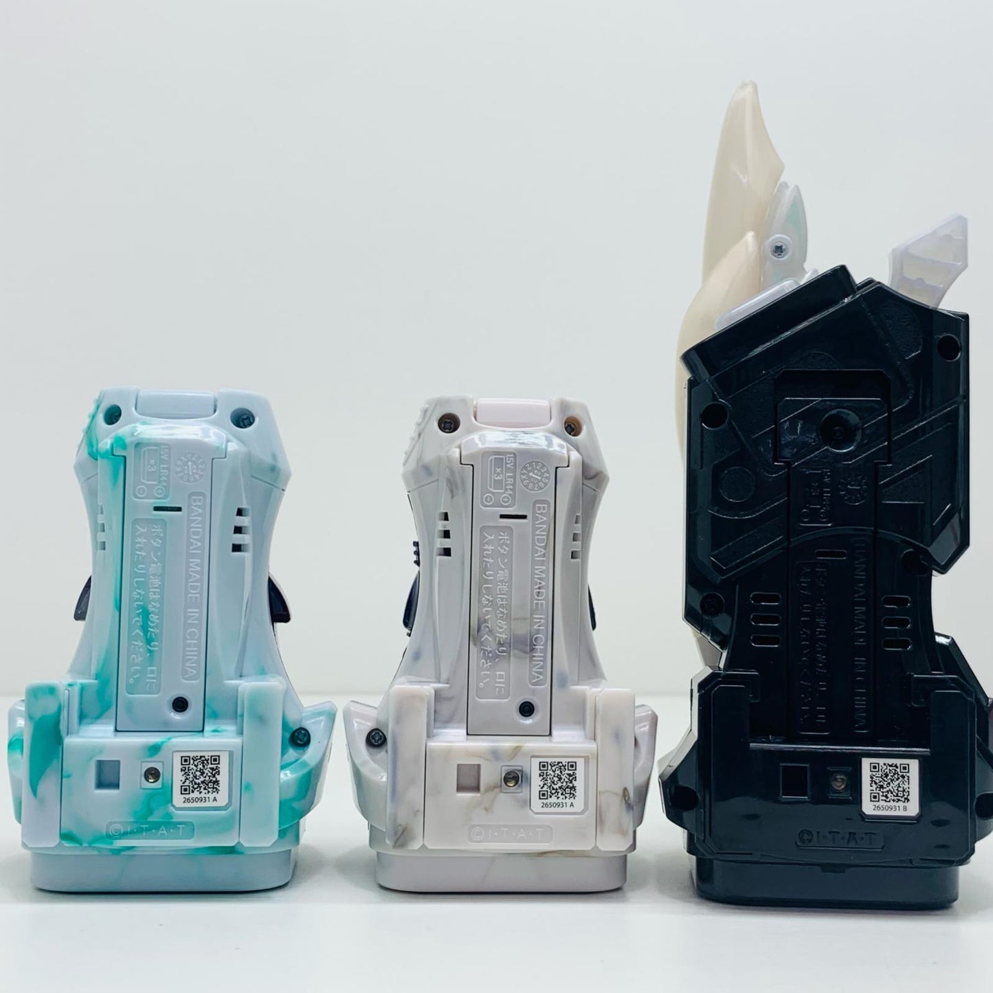 DXメモリアルバイスタンプセレクション02五十嵐大二＆カゲロウ＆ヒロミセット「仮面ライダーリバイス」プレミアムバンダイ限定