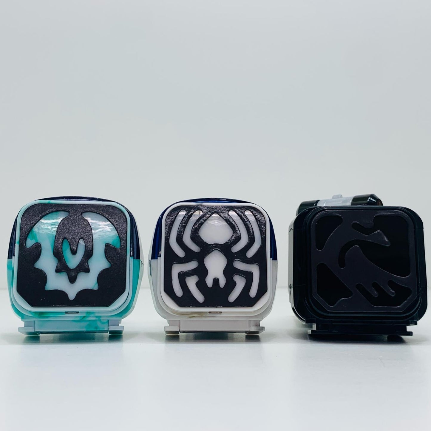DXメモリアルバイスタンプセレクション02五十嵐大二＆カゲロウ＆ヒロミセット「仮面ライダーリバイス」プレミアムバンダイ限定