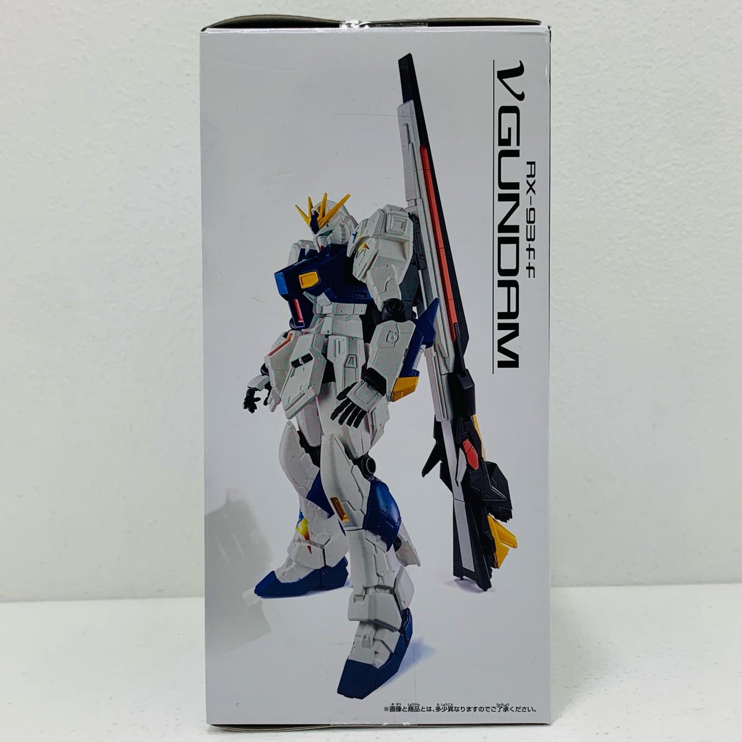 実物大νガンダム立像RX-93ffνガンダム「機動戦士ガンダム逆襲のシャア」ナムコ限定【フィギュア】