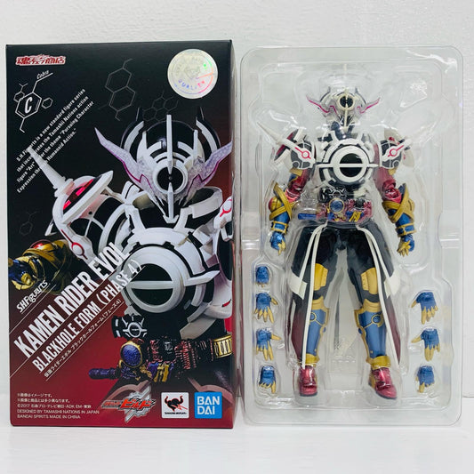S.H.Figuarts仮面ライダーエボルブラックホールフォーム(フェーズ4)「仮面ライダービルド」魂ウェブ商店限定【フィギュア】