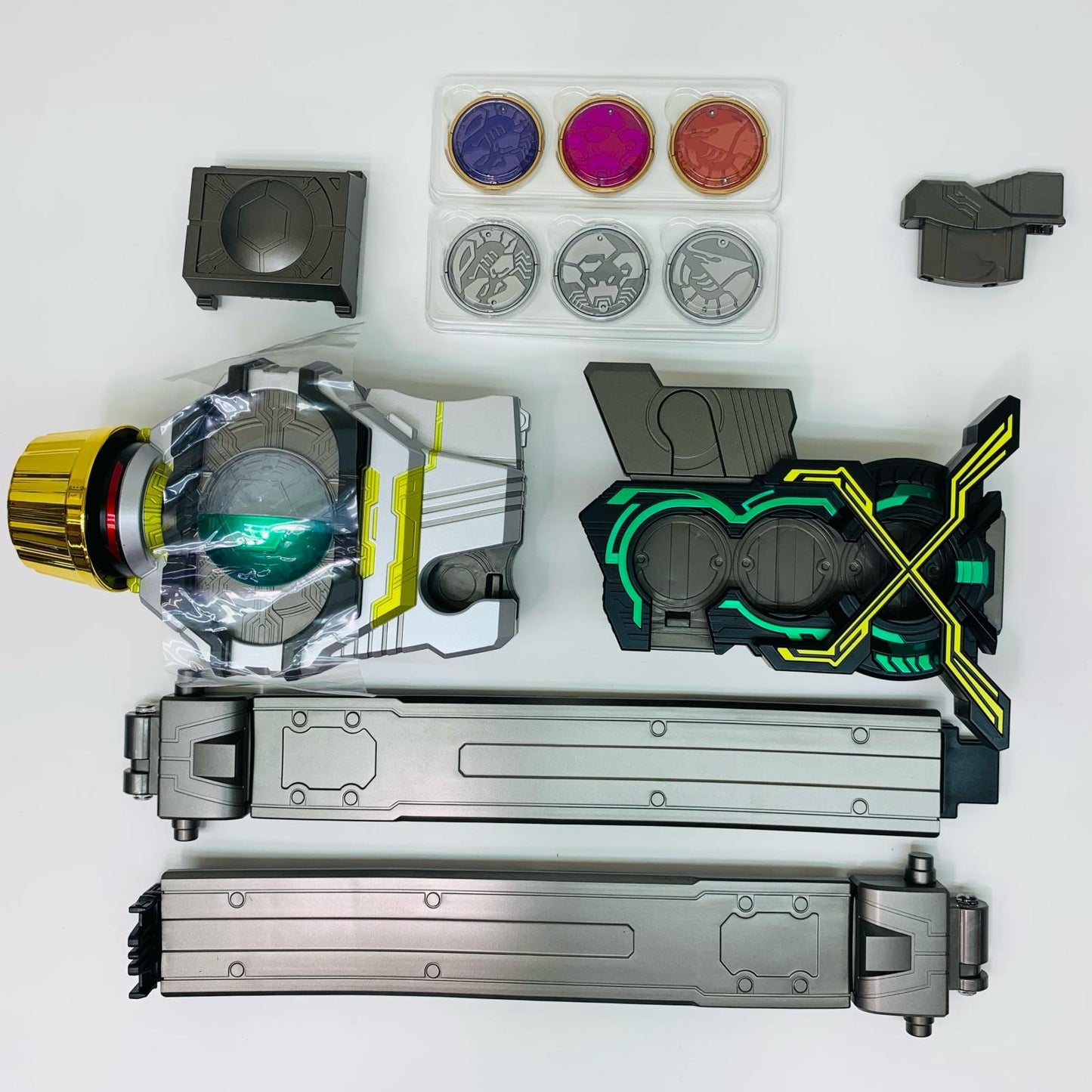コンプリートセレクションモディフィケーションバースドライバー＆Xユニットオーズ10th仮面ライダーバースバースX誕生秘話Blu-rayスペシャルセット「仮面ライダーオーズ/OOO」プレミアムバンダイ限定