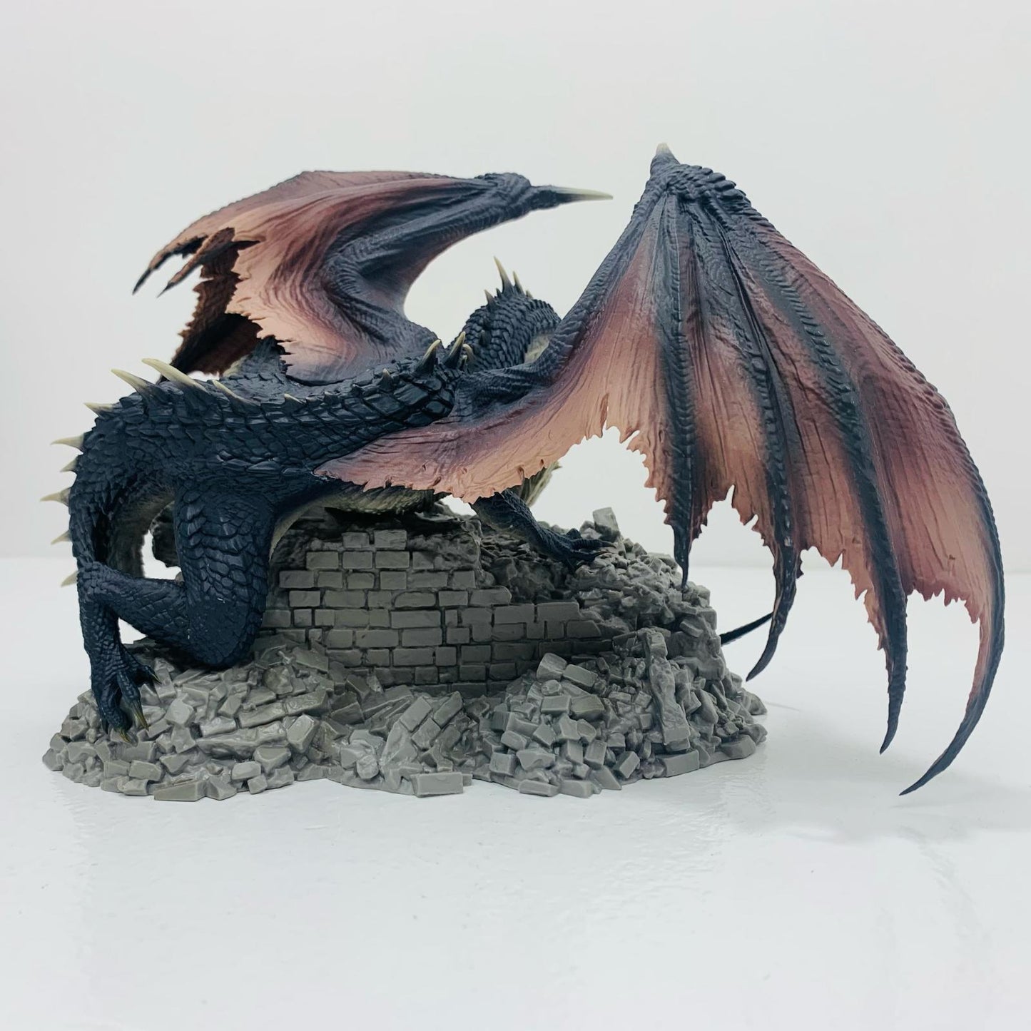 B賞ミラボレアス-フィギュア「20thAnniversary/一番くじモンスターハンター」【フィギュア】