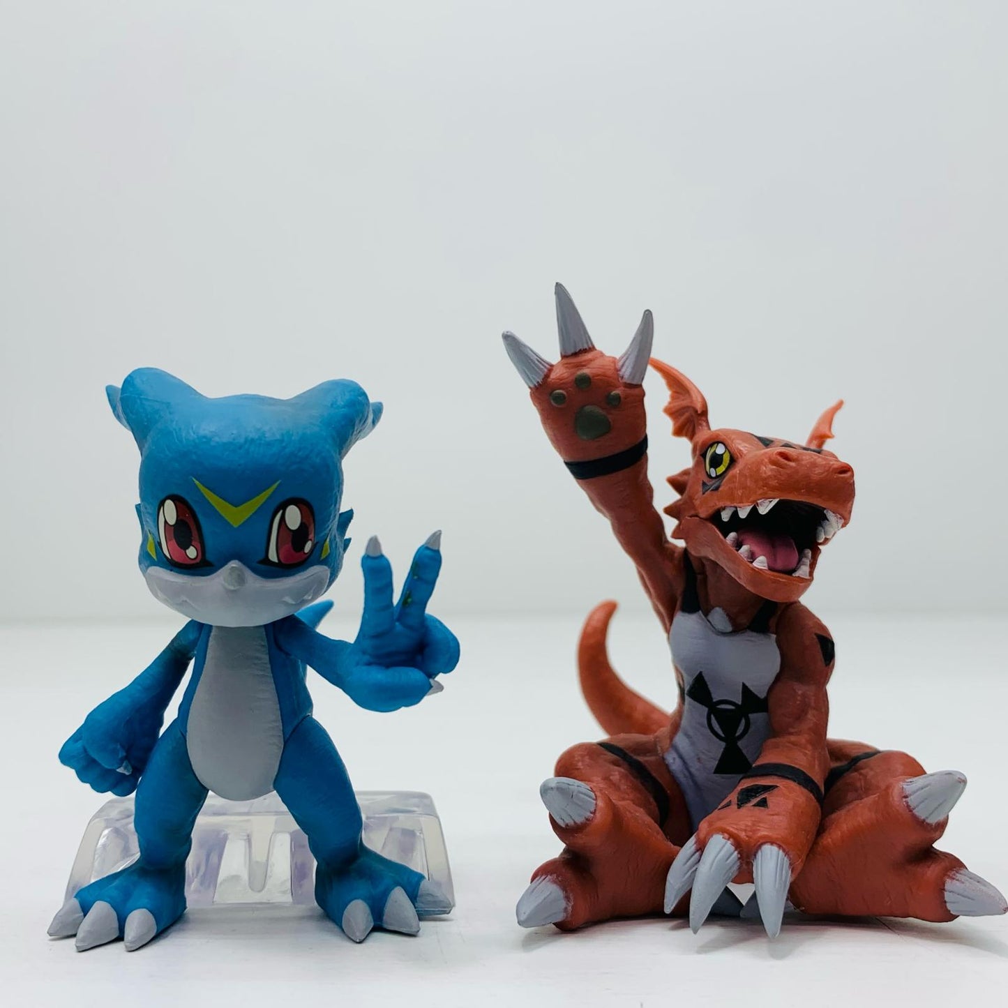 フィギュア C賞ブイモン＆ギルモン-フィギュア「光を放つ、ふたつの力/一番くじデジモンシリーズ」 ブイモン＆ギルモン 一番くじ C賞 光を放つ、ふたつの力【フィギュア】