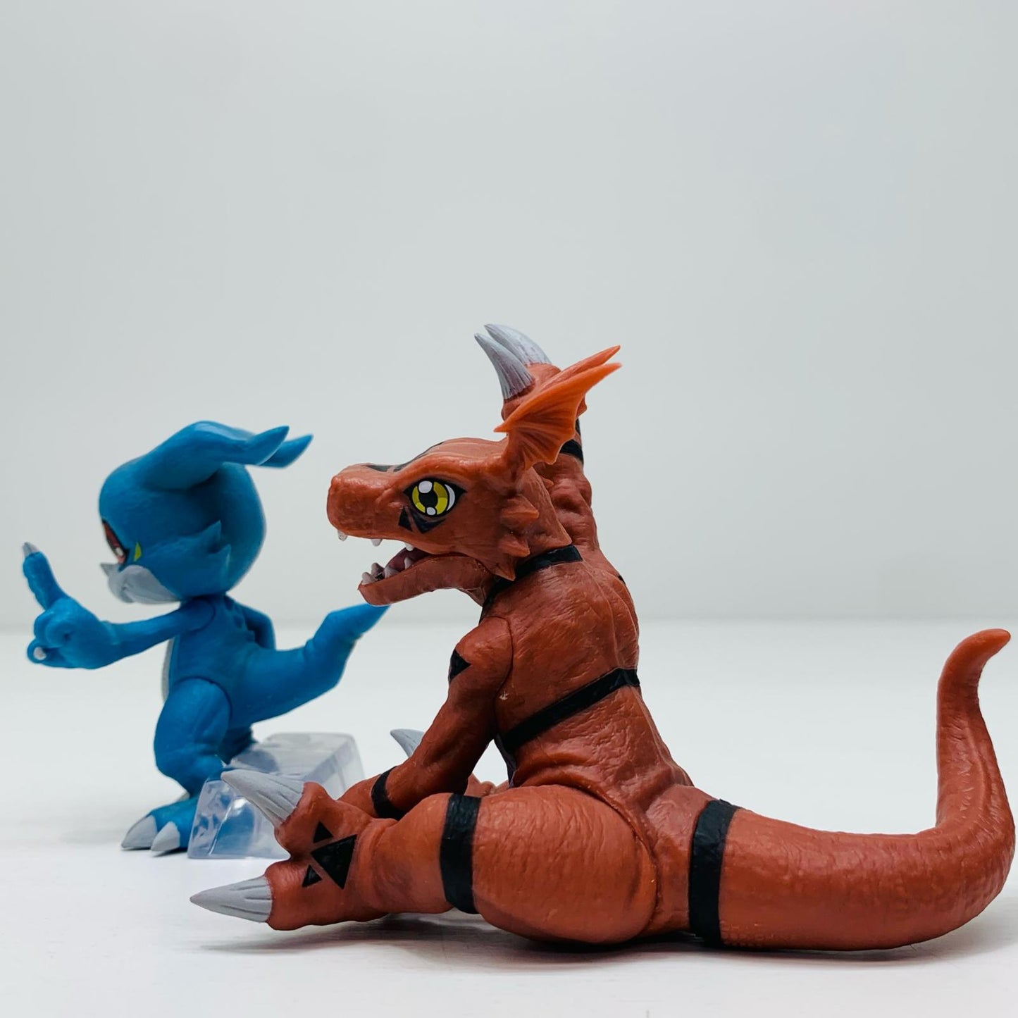 フィギュア C賞ブイモン＆ギルモン-フィギュア「光を放つ、ふたつの力/一番くじデジモンシリーズ」 ブイモン＆ギルモン 一番くじ C賞 光を放つ、ふたつの力【フィギュア】