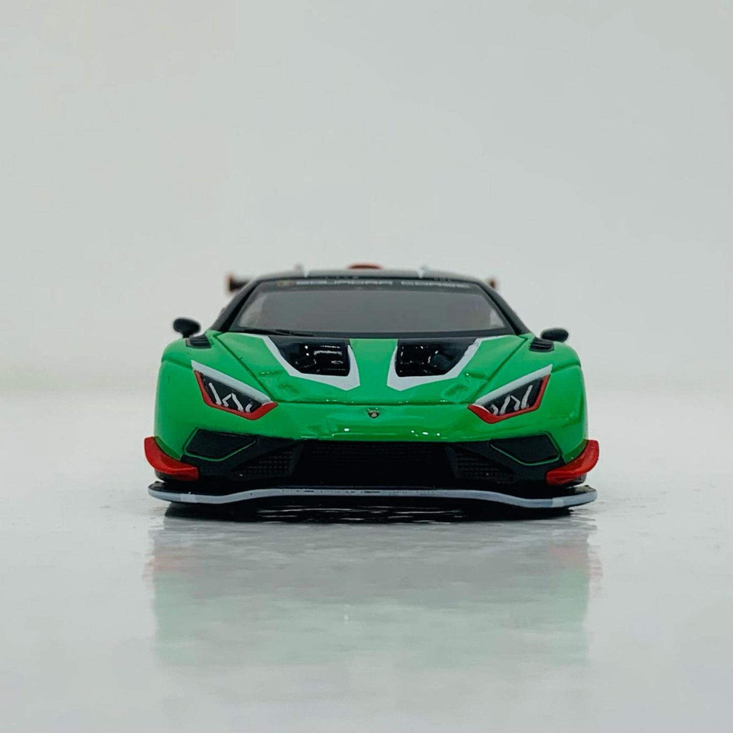【中古】 1/64 ランボルギーニ ウラカン GT3 EVO2 プレゼンテーション (左ハンドル) 「ミニGTシリーズ」 [MGT00687-L]【飾磨店】