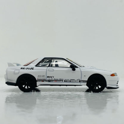 [Used] 1/64 Top Secret Nissan Skyline GT-R VR32 Right-Hand Drive (White) "MiniGT Series" [MGT00469-R]
