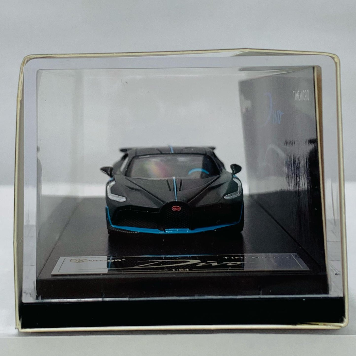 【中古】 1/64 BUGATTI DIVO(ダークグレー×スカイブルー) [TM640901]【飾磨店】