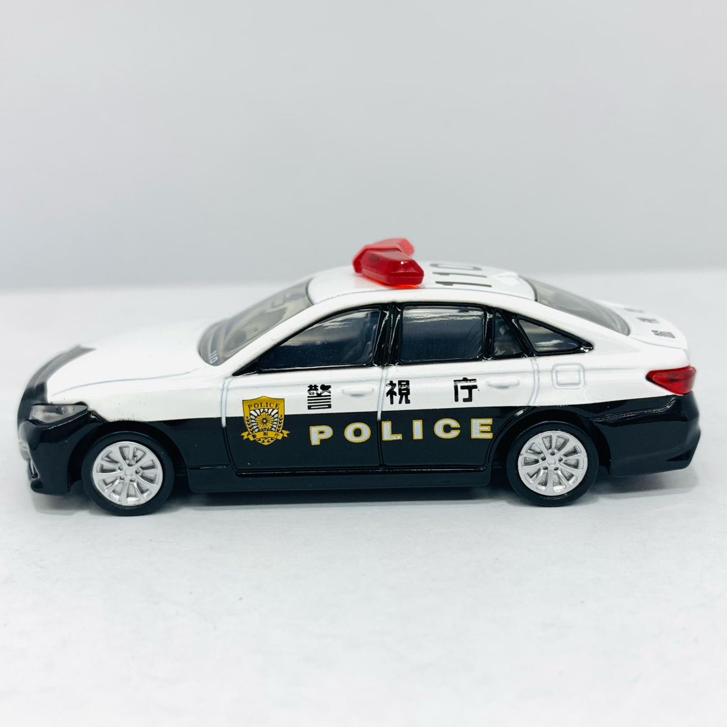 Toyota Crown Patrol Car "Tomica Premium 10"