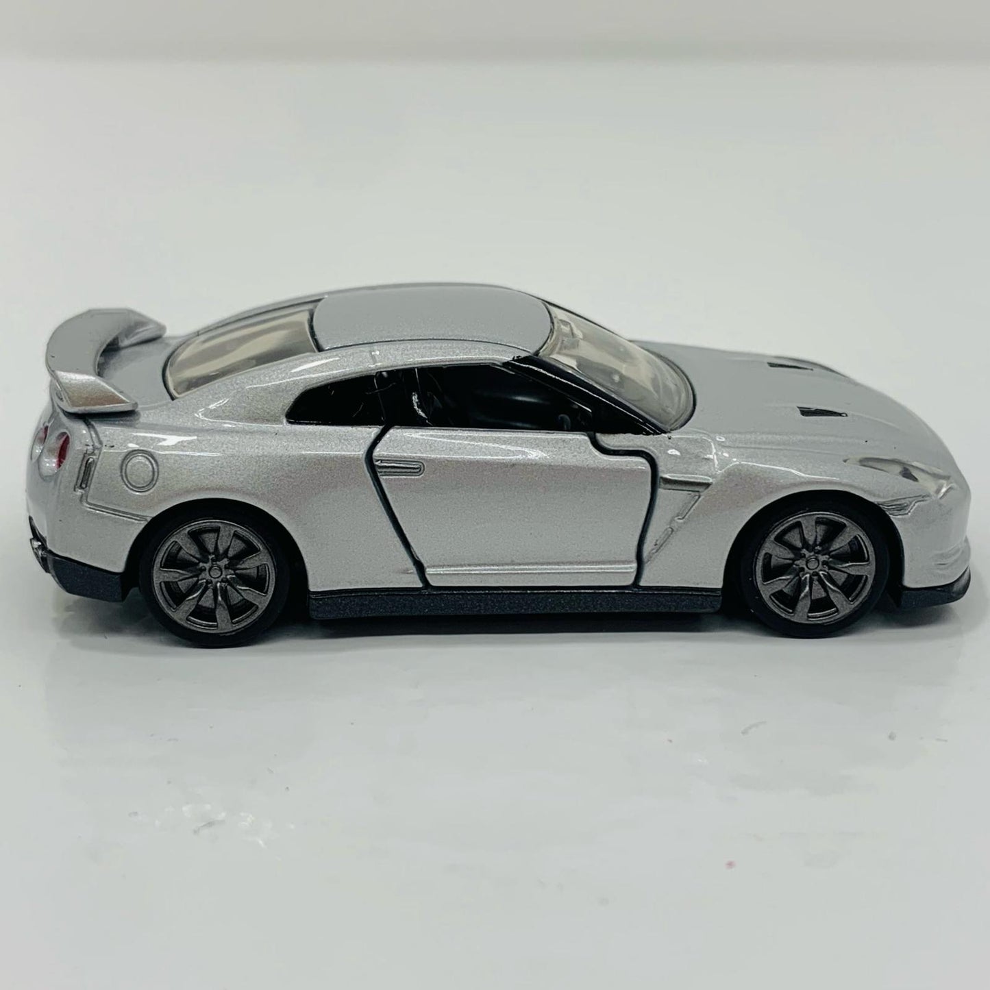 Nissan NISSAN GT-R "Tomica Premium 17"