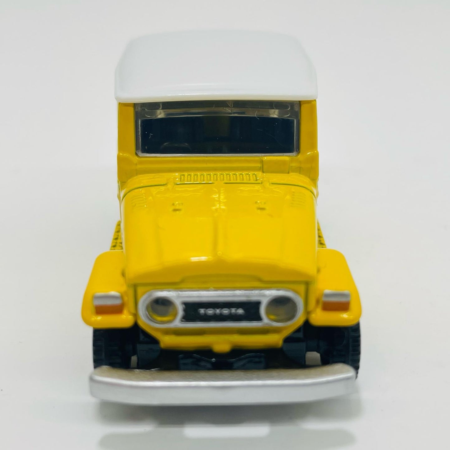 トヨタ ランドクルーザー 「トミカプレミアム 04」