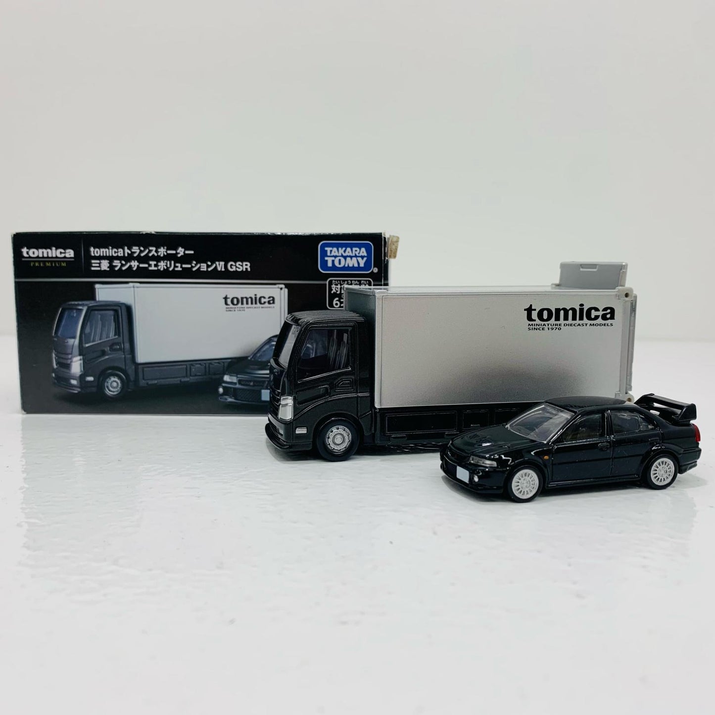 tomicaトランスポーター 三菱 ランサーエボリューションVI GSR 「トミカプレミアム」