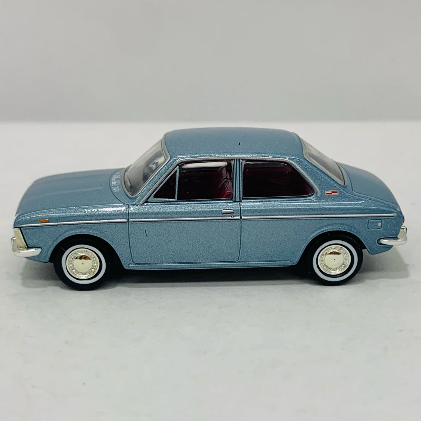 【中古】 1/64 LV-76b スバル 1000 2ドアセダン スーパーデラックス(ブルー) 「トミカリミテッドヴィンテージ」 [221678]【飾磨店】