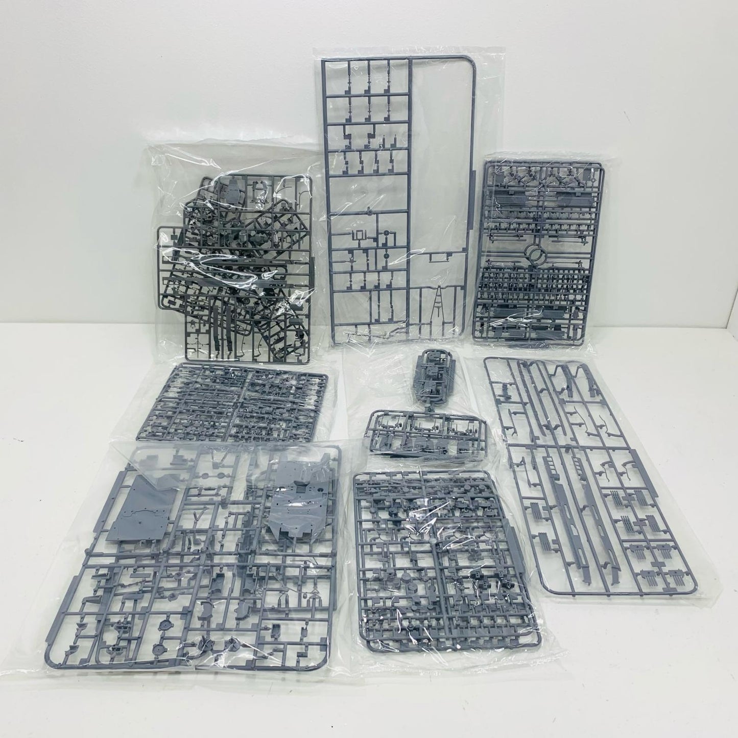 【中古】 1/350 重巡洋艦愛宕リテイク 「アイアンクラッド-鋼鉄艦-」 [54055]