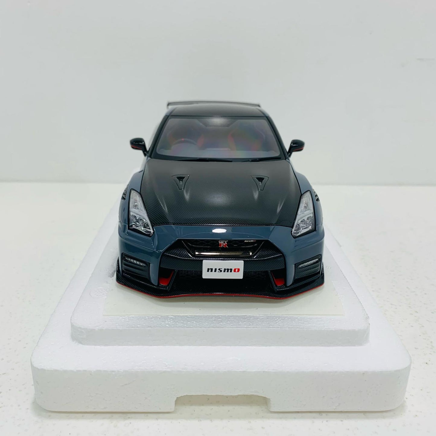 おもちゃ・玩具 1/18 日産 GT-R (R35) ニスモ スペシャルエディション(NISMOステルスグレー) 「オートアート・コンポジットモデルシリーズ」 [77505] 日産 GT-R (R35) スケール ニスモ スペシャルエディション(NISMOステルスグレー) '1/18 77505