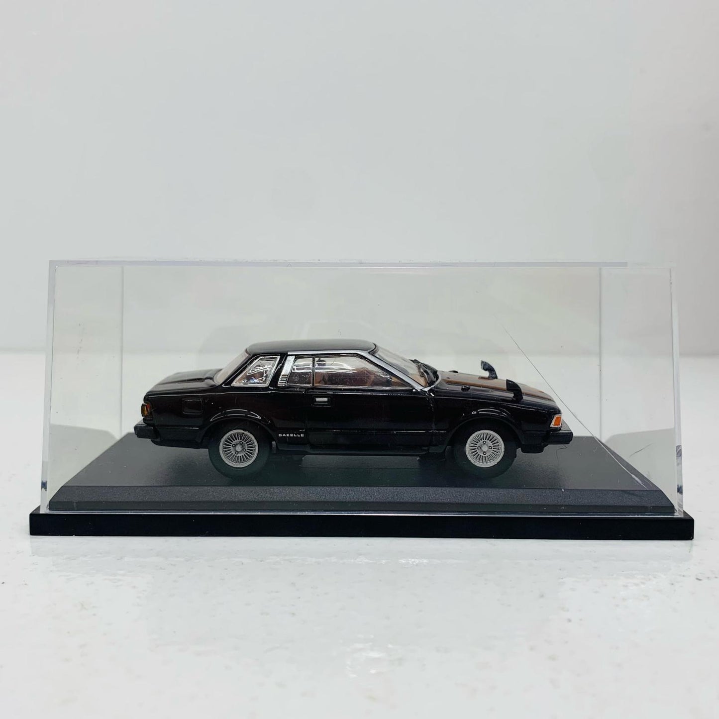 【中古】 [単品] 1/43 Nissan Gazelle 1979 (ブラック) 「国産名車コレクション」 第47号付録【飾磨店】