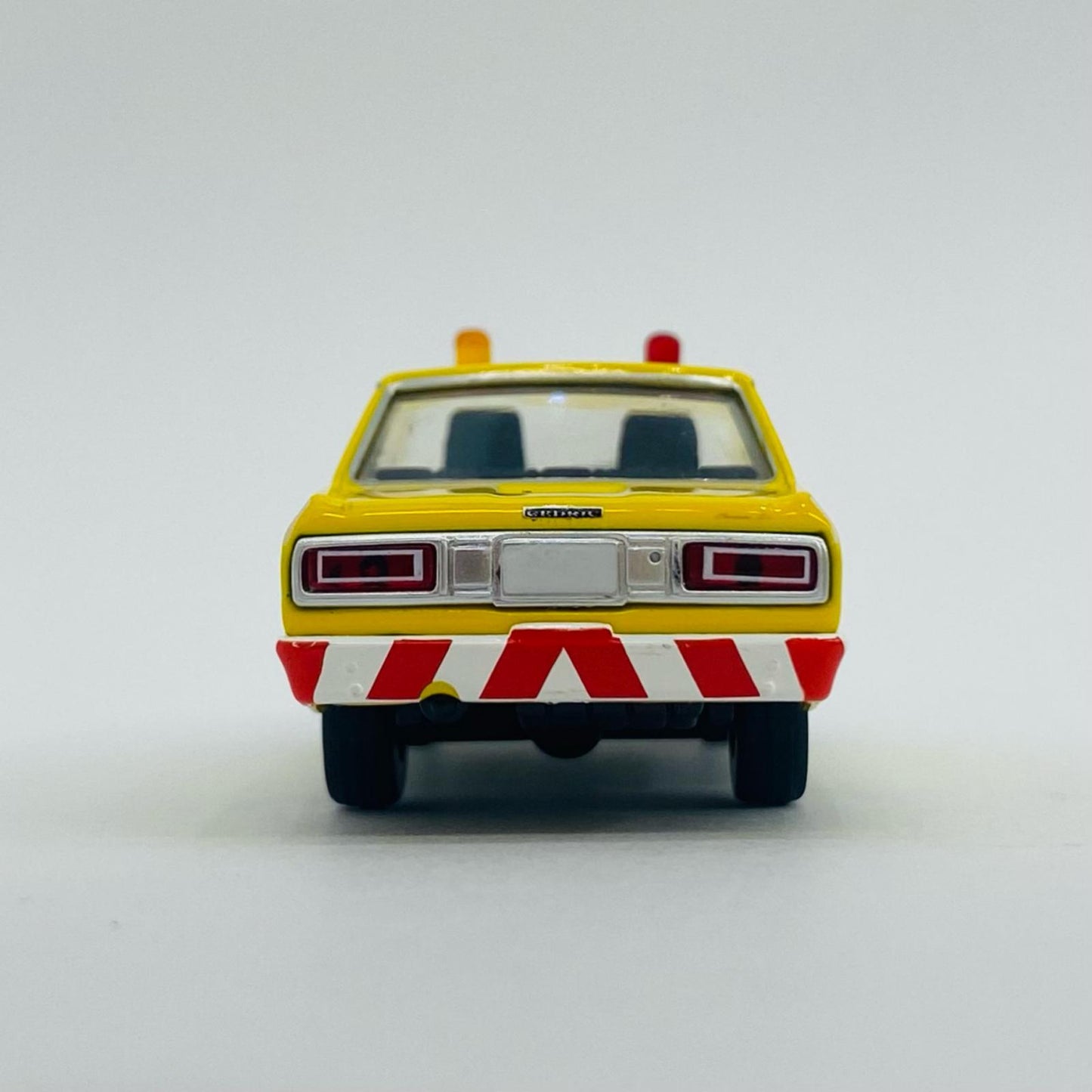 【中古】 1/64 LV-33a ニッサン セドリック 道路公団車(イエロー×ホワイト) 「トミカリミテッドヴィンテージ」 [211297]【飾磨店】