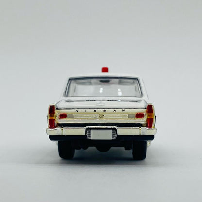 【中古】 1/64 LV-48a ニッサン グロリア 大阪府警パトカー(ホワイト×ブラック) 「トミカリミテッドヴィンテージ」 [213154]【飾磨店】