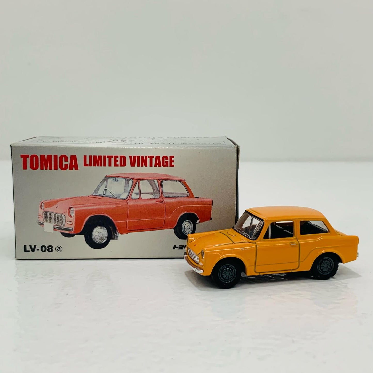 【中古】 1/64 LV-08a トヨタ パブリカ(オレンジ) 「トミカリミテッドヴィンテージ」 [205951]