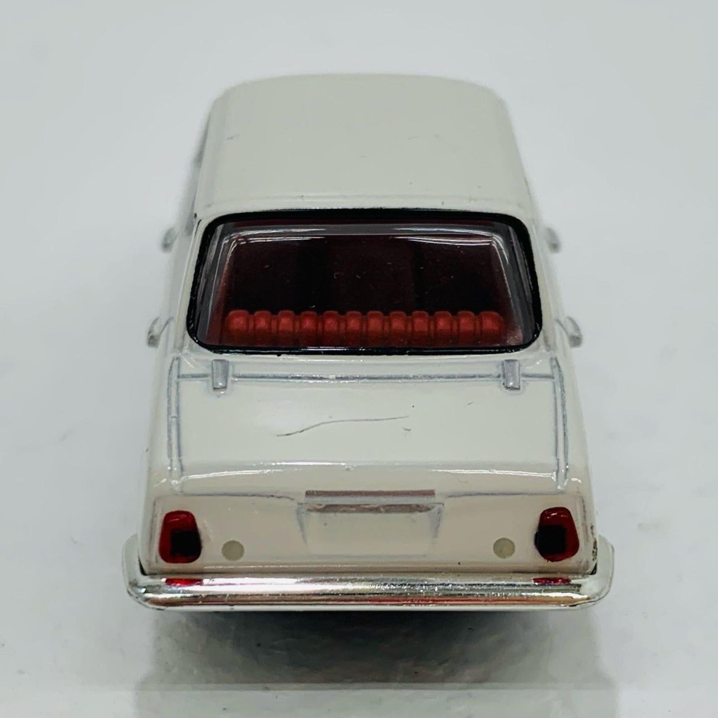 【中古】 1/64 LV-11a いすゞ ベレット 1300(ホワイト) 「トミカリミテッドヴィンテージ」 [206019]【フィギュア】