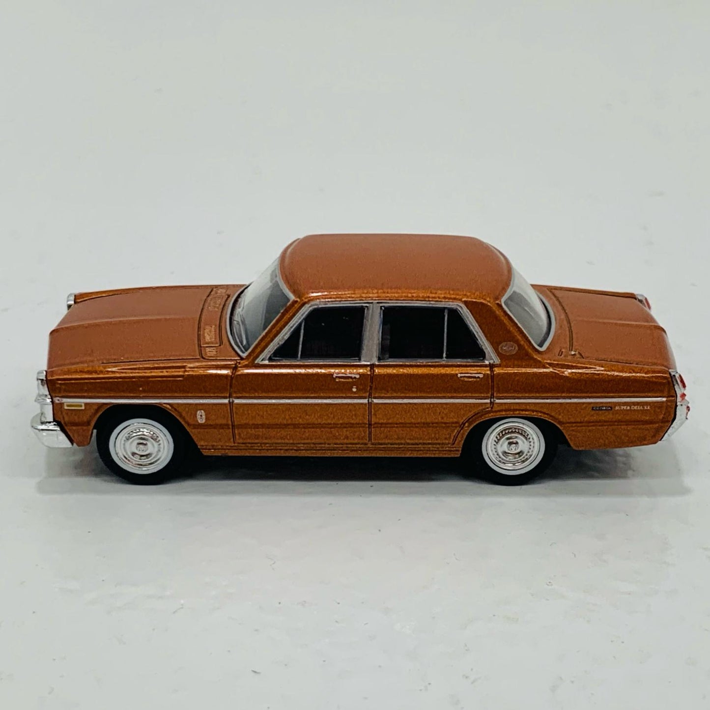 【中古】 1/64 LV-40a ニッサン グロリア スーパーDX GL(オレンジ) 「トミカリミテッドヴィンテージ」 [212096]