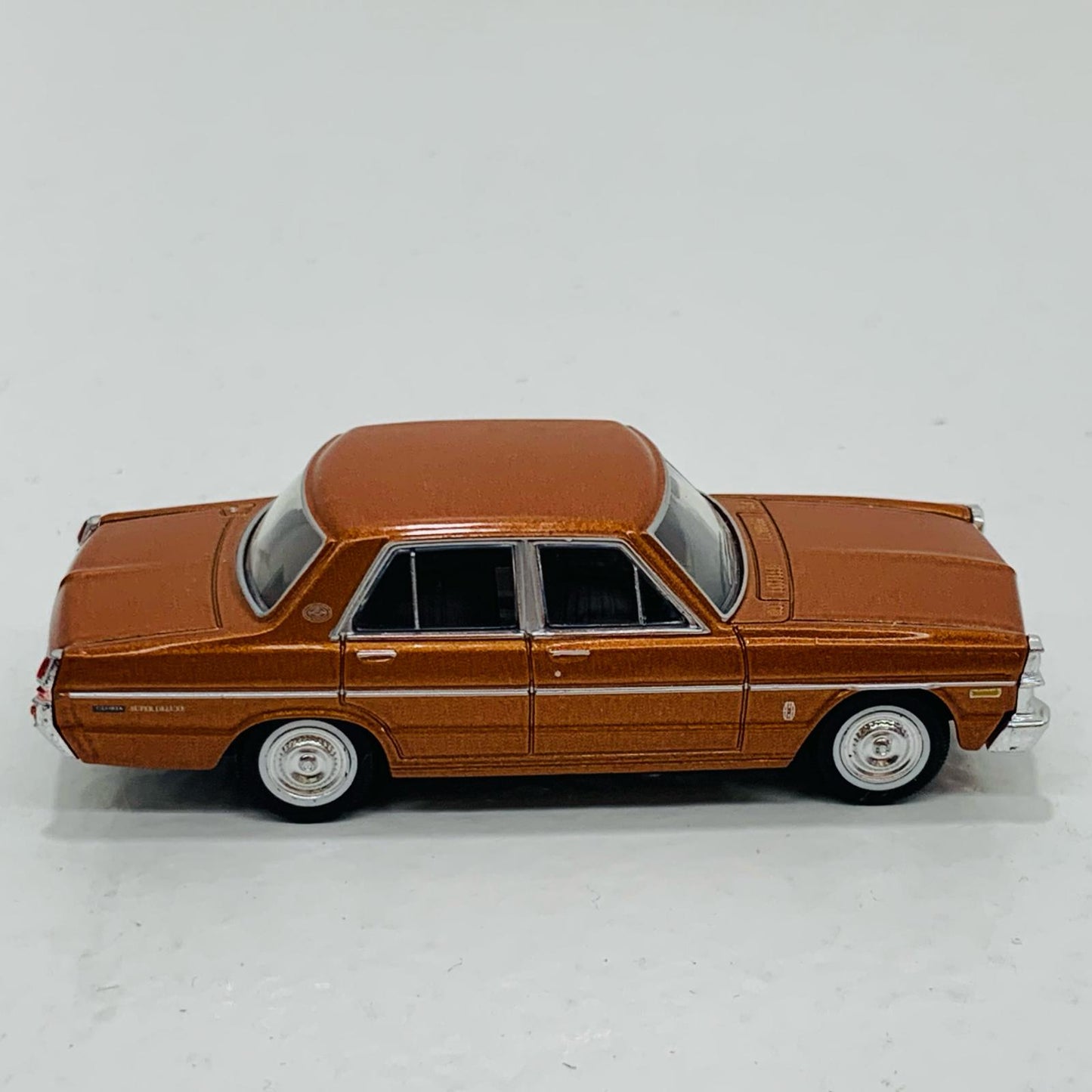 【中古】 1/64 LV-40a ニッサン グロリア スーパーDX GL(オレンジ) 「トミカリミテッドヴィンテージ」 [212096]