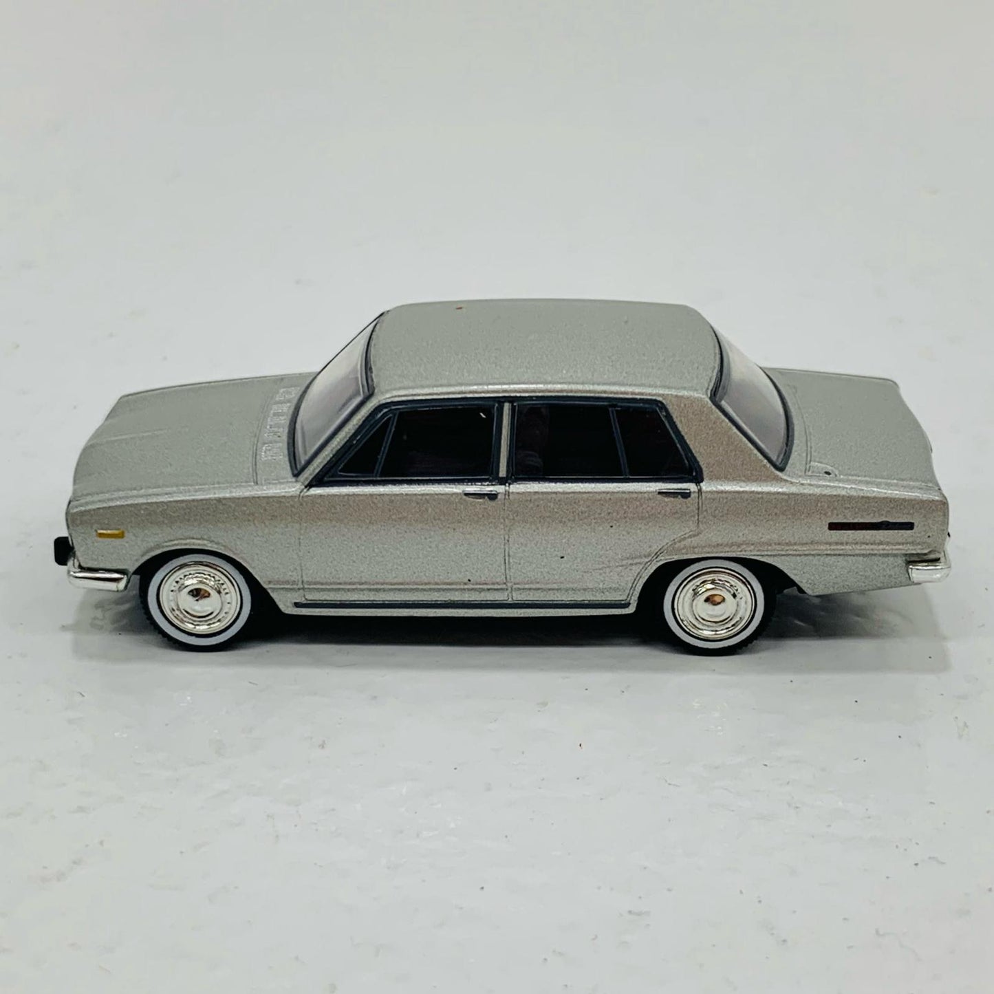 【中古】 1/64 LV-49b ニッサン スカイライン 1800 デラックス(シルバー) 「トミカリミテッドヴィンテージ」 [213178]