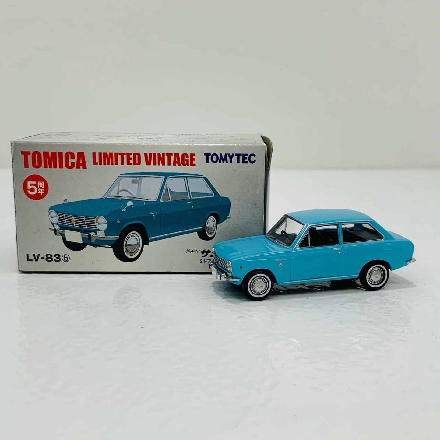 【中古】 1/64 LV-83b ダットサン サニー 1000 2ドア セダン デラックス(アクアブルー) 「トミカリミテッドヴィンテージ」 [222545]