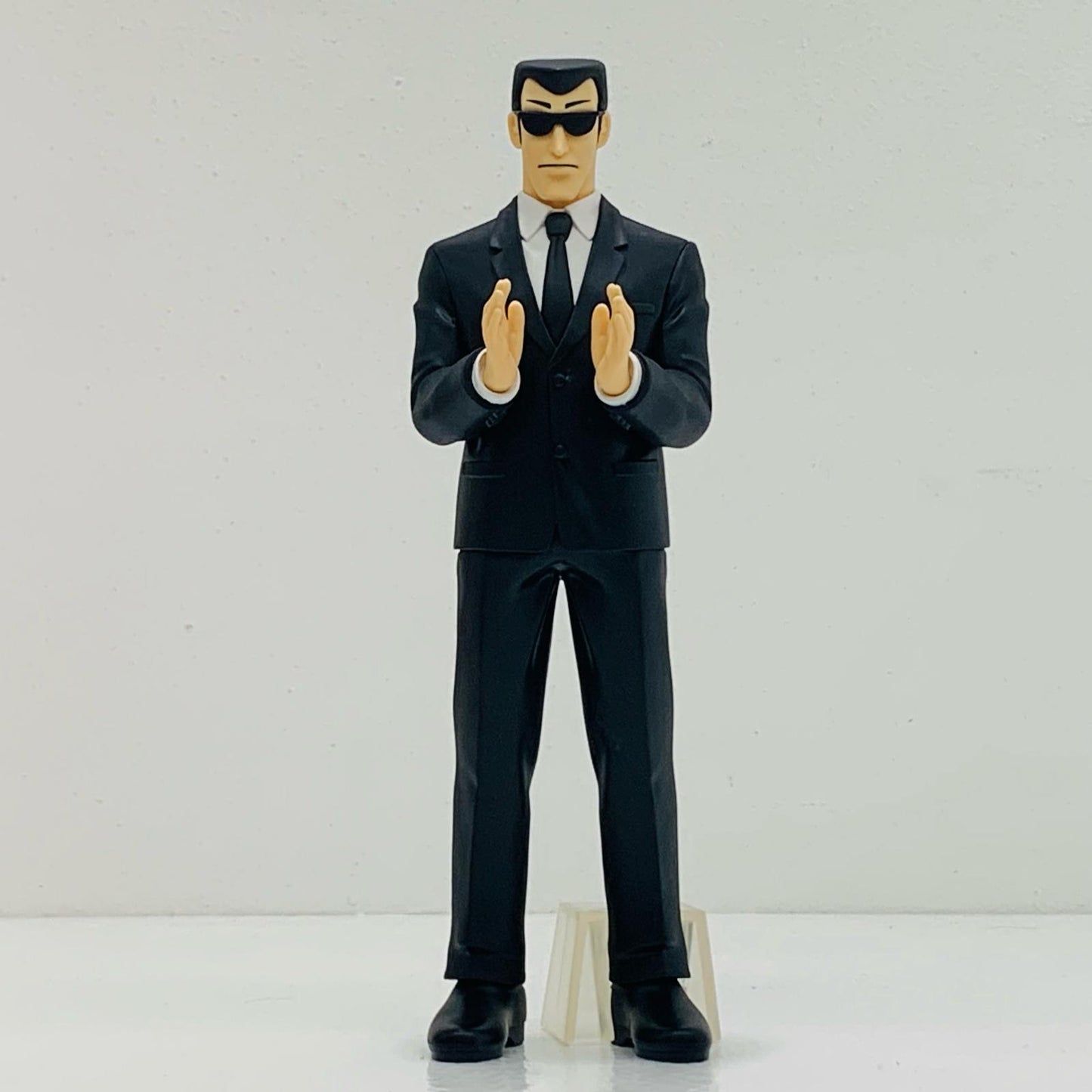 【中古】 C賞Congratulation!黒服(拍手)フィギュア「引かなくてどうするっ…!引く為に生きなくてどうするっ…!/一番くじ鬮奈落録カイジ」【フィギュア】