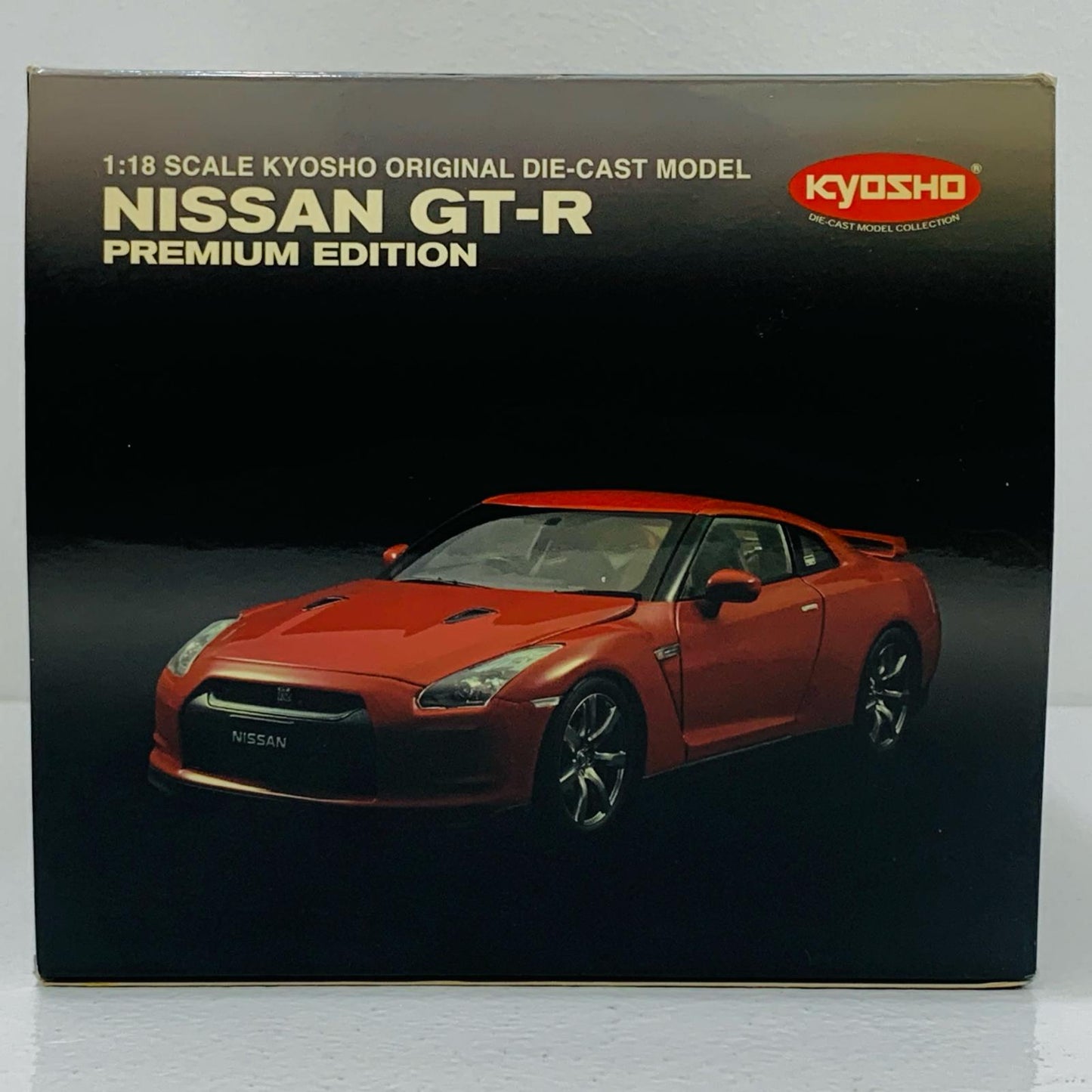 【中古】 1/18 NISSAN GT-R PREMIUM EDITION(レッド) [08473R]【飾磨店】