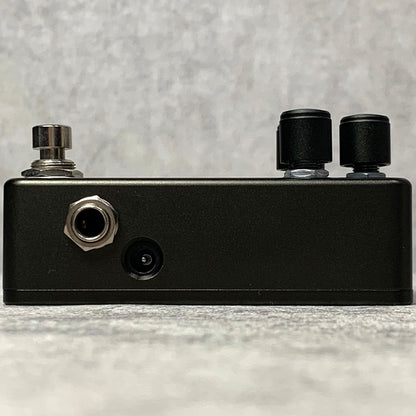 ONE CONTROL | ワンコントロール Anodized Brown Distortion 楽器 ディストーション 【箱付き】低～中音域はふくよかに、高音域は鋭いディストーション【加古川店】