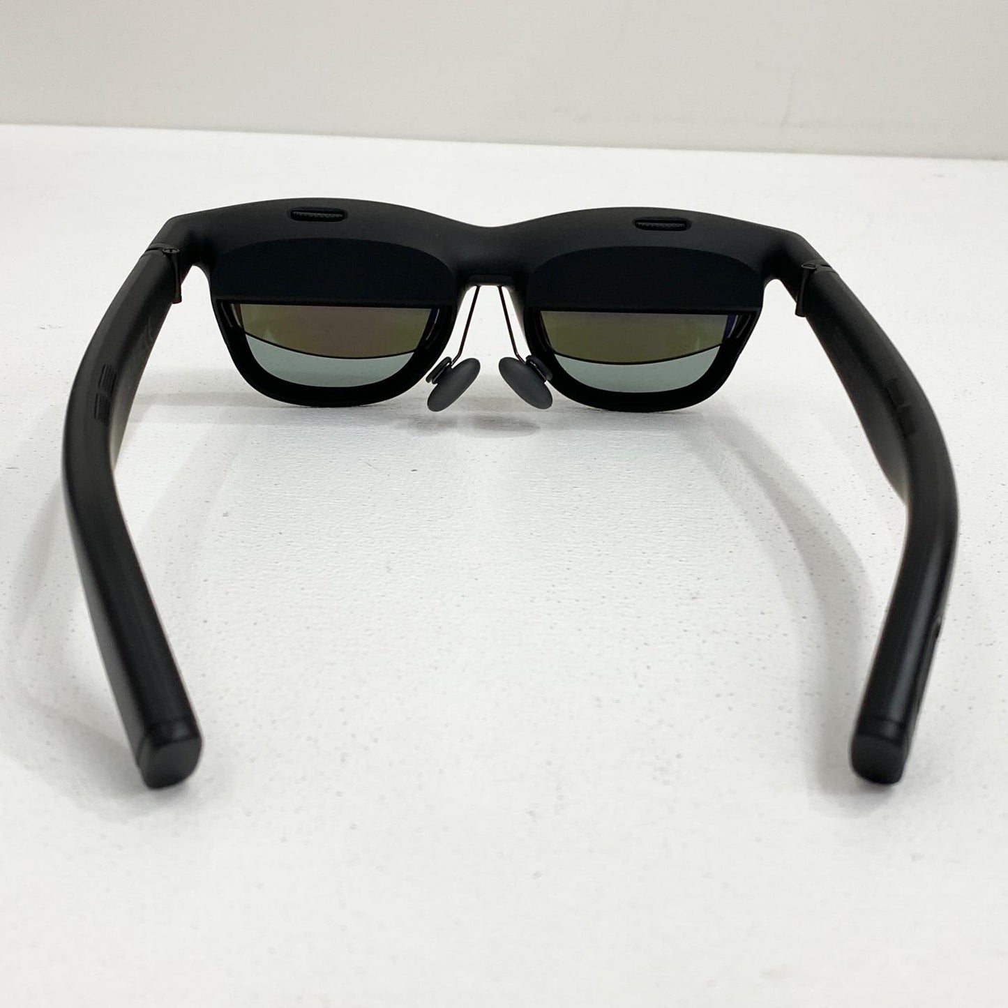 VITURE Pro V1241 XRグラス ディスプレイタイプ：有機EL 箱・ノースパッド・グリップ・専用ケーブル・ケース付属【加古川店】